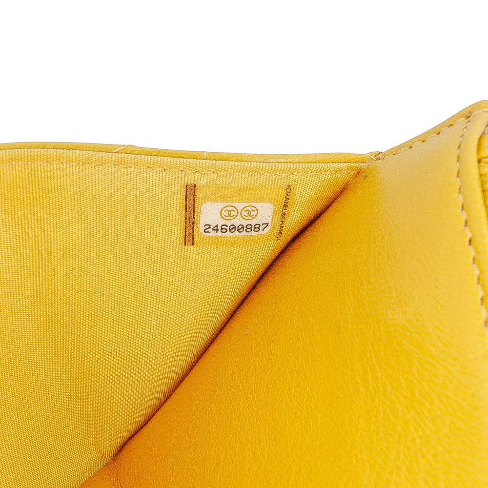 Pre-Loved Chanel Small Reversed Chevron Lambskin Flap - Picture 6 of 12